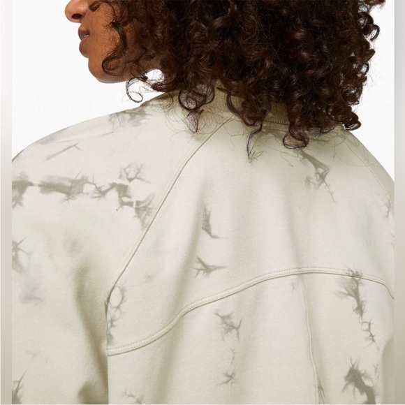 EUC (worn once) Lululemon 'Ready to Roll' Crew - Picture 2 of 13